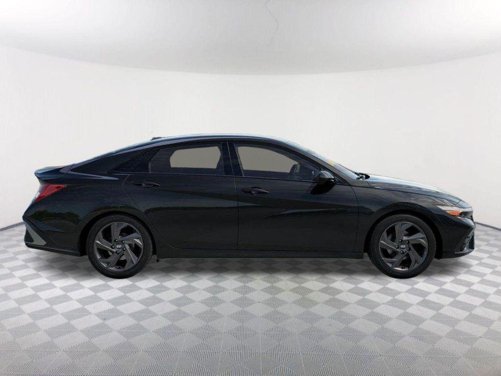 New 2026 Black Hyundai SEL Sport image 7