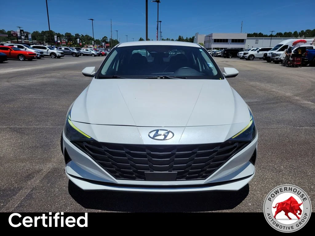 Used 2023 Gray Hyundai SEL image 10