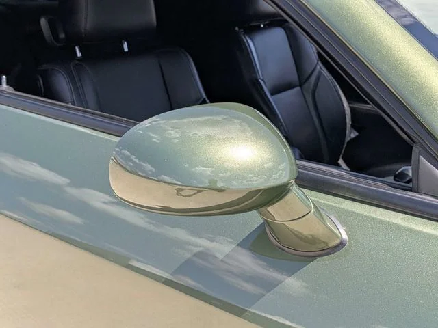 Used 2023 Green Dodge SXT image 10