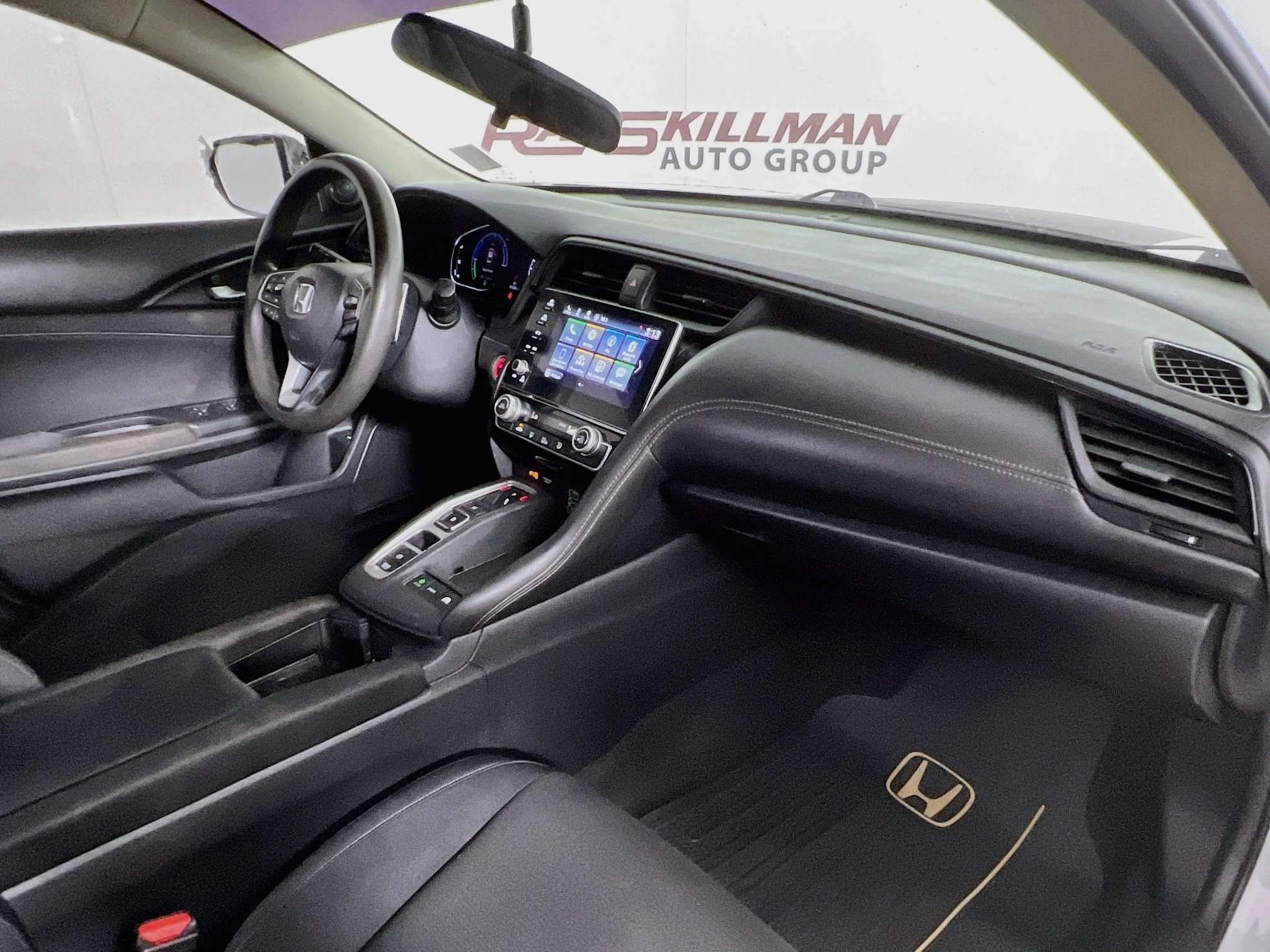 Used 2020 White Honda EX image 35