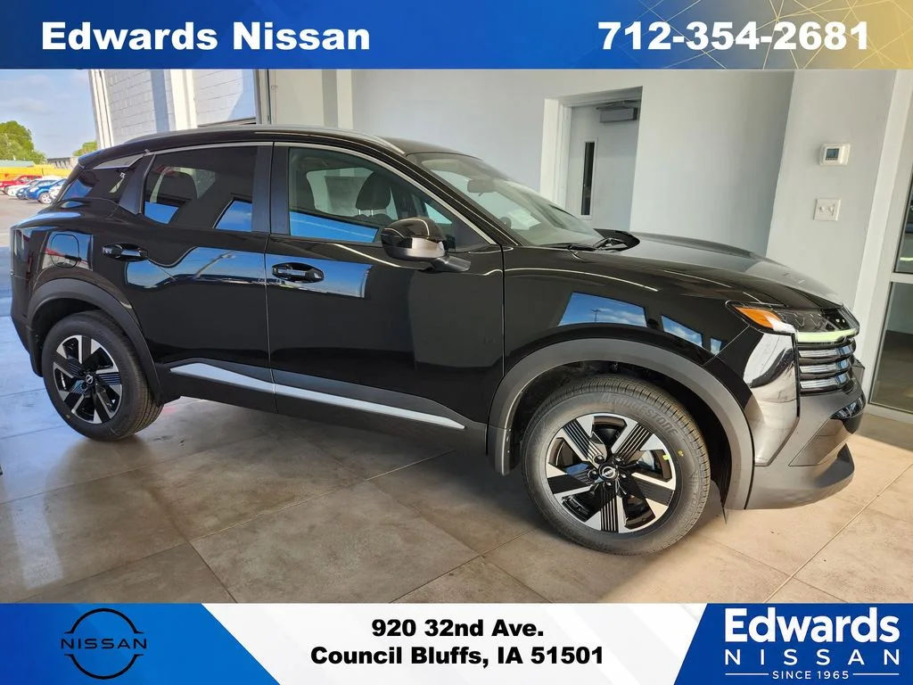 2026 Nissan Kicks 2.0 SV AWD's photo