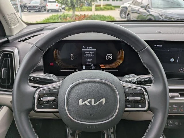 Used 2025 White Pearl Kia S image 23