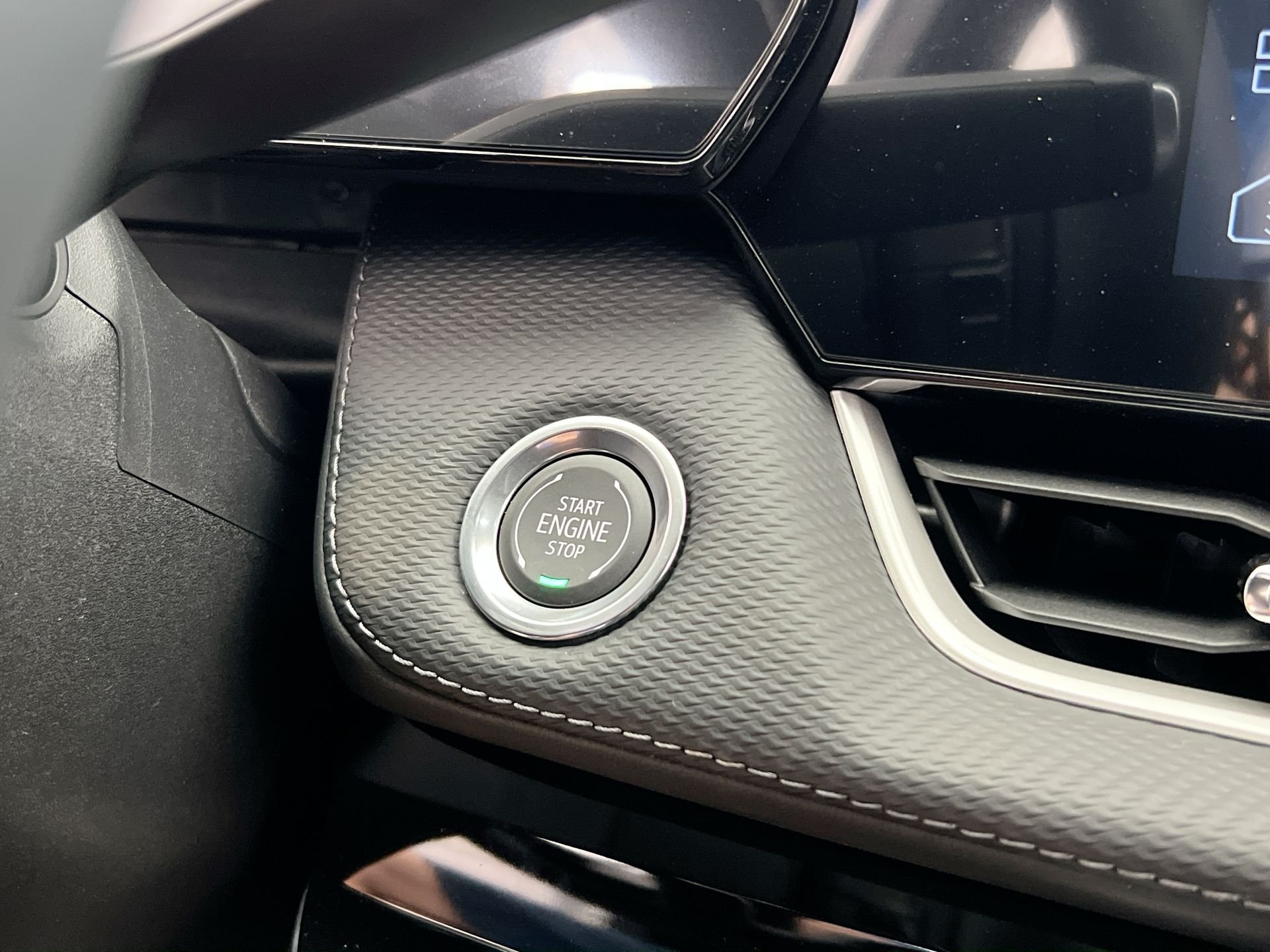 2026 Chevrolet Equinox LT - Photo 47