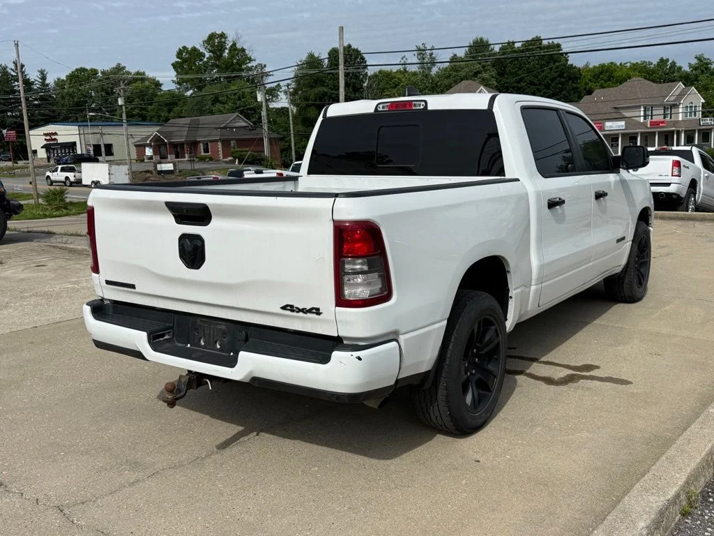 Used 2023 White Ram Big Horn/Lone Star image 6