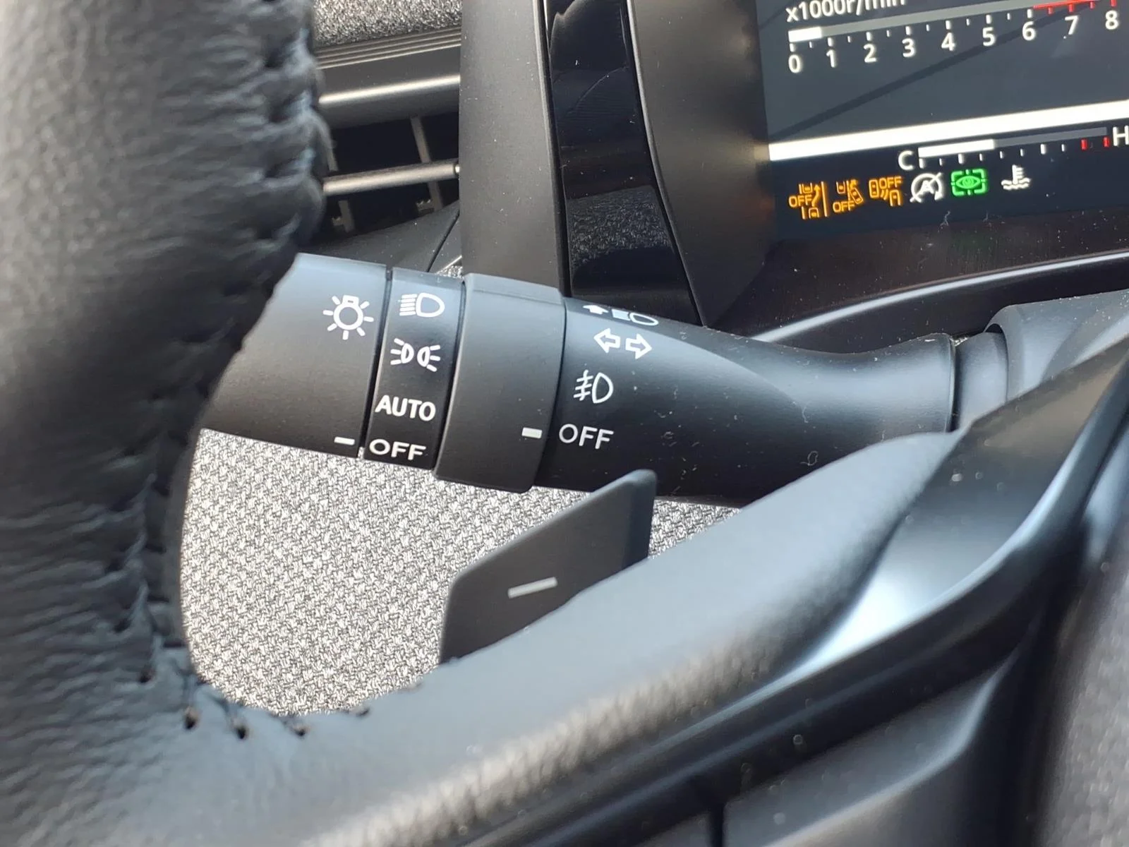 New 2026 MAGNETITE GRAY METALLIC Subaru Limited XT image 27
