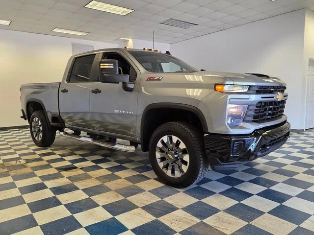 2025 Chevrolet Silverado 2500HD Custom