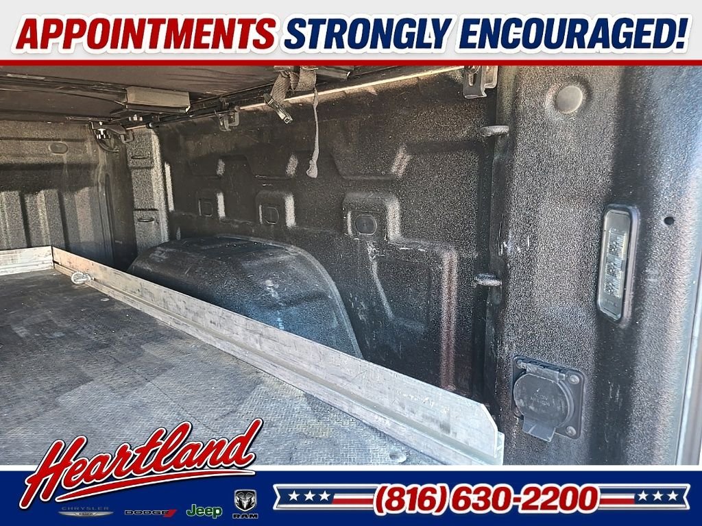 Used 2019 Beige Chevrolet High Country image 31
