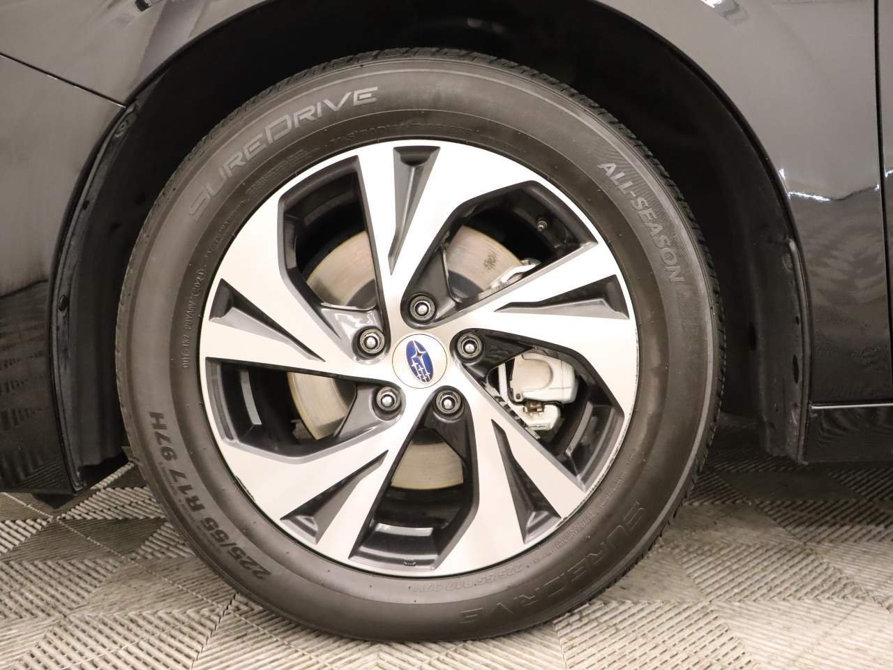 Used 2023 Crystal Black Silica Subaru Premium image 6