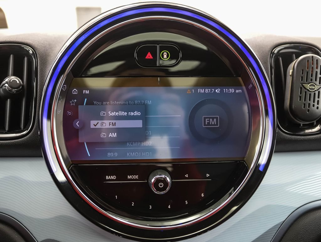 Used 2024 Grey MINI Iconic image 17