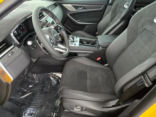 2026 Jaguar F-Pace SVR - Photo 10