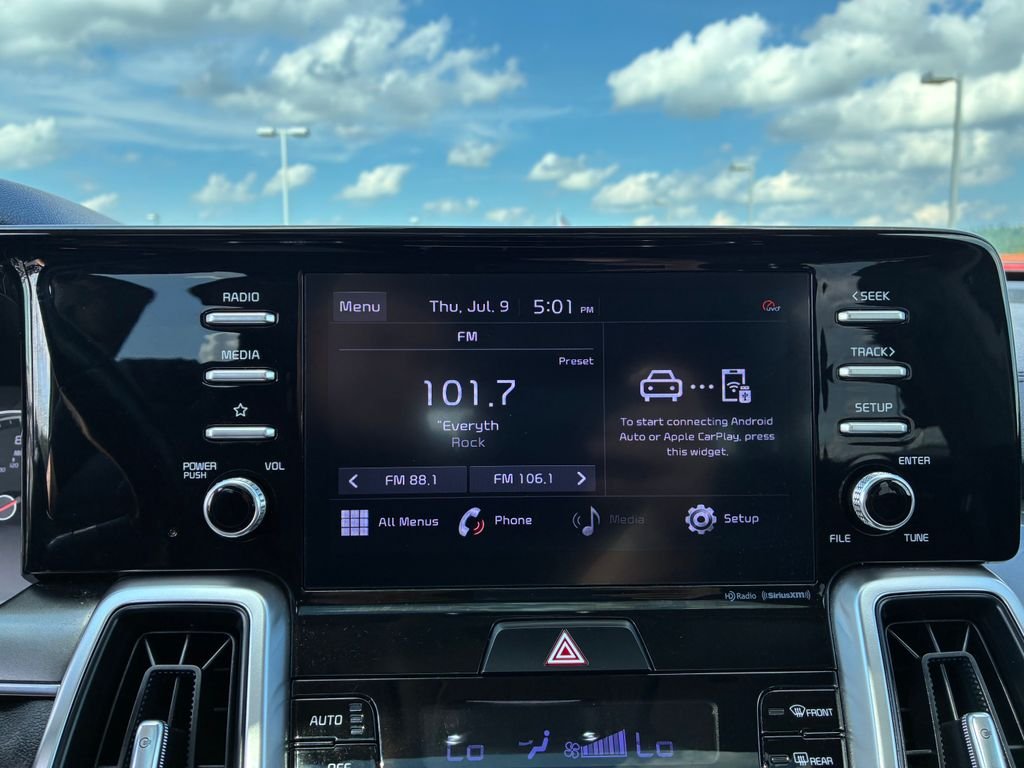 Used 2021 Black Kia S image 13