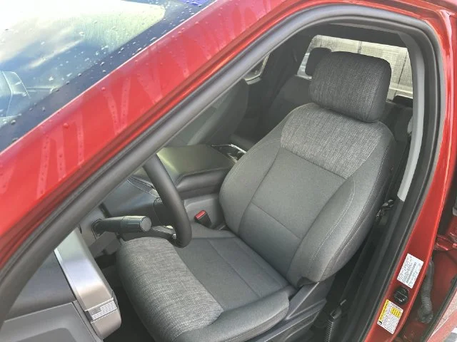 Used 2023 Red Ford XLT image 12