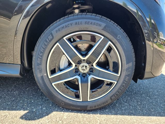 New 2027 Graphite Grey Metallic Mercedes-Benz GLC 300 image 18