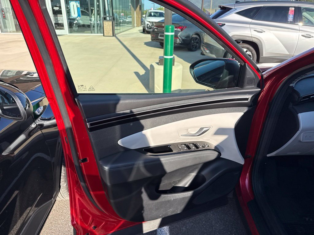 Certified Used 2022 Red Hyundai SEL image 10