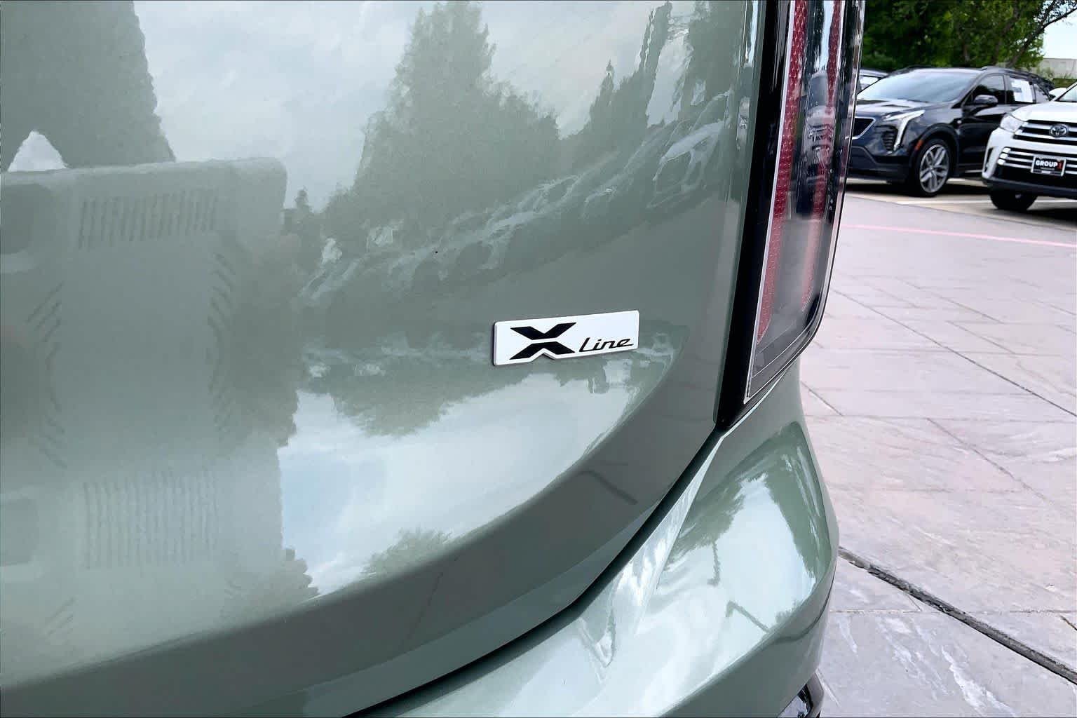 Used 2024 Jungle Green Kia SX X-Line image 10