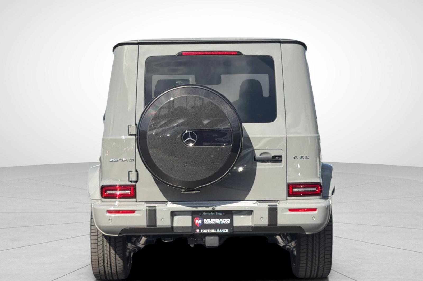 New 2027 MANUFAKTUR Arabian Grey Non- Metallic Mercedes-Benz G 63 AMG® image 9