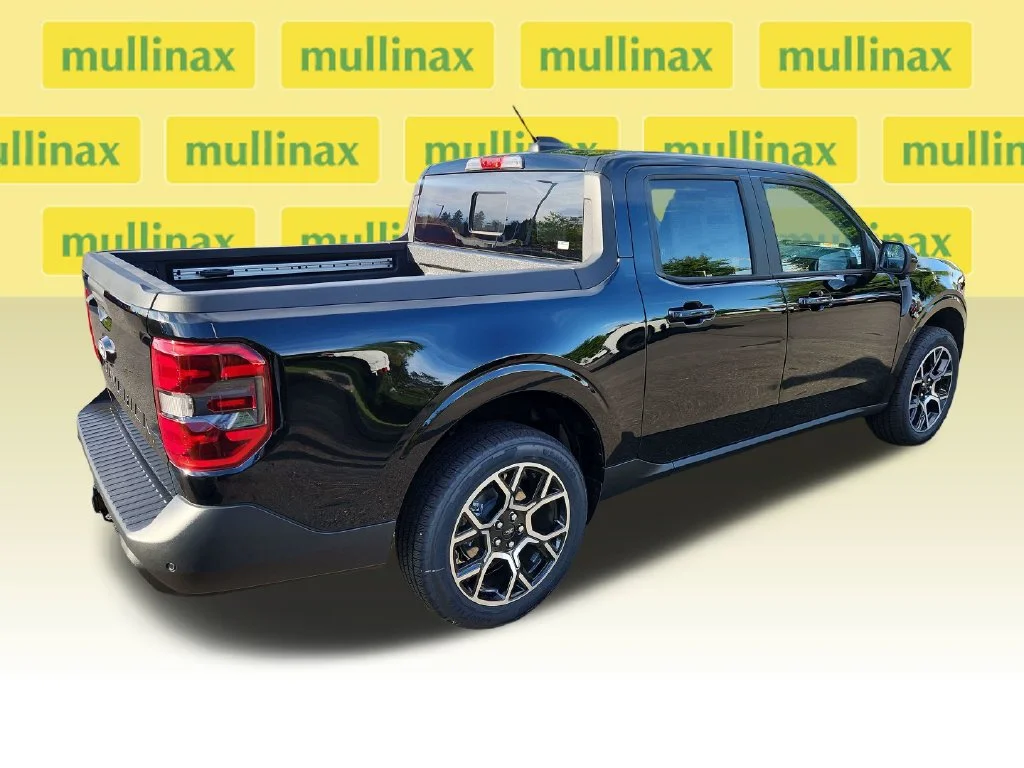 New 2026 Black Ford Lariat image 3