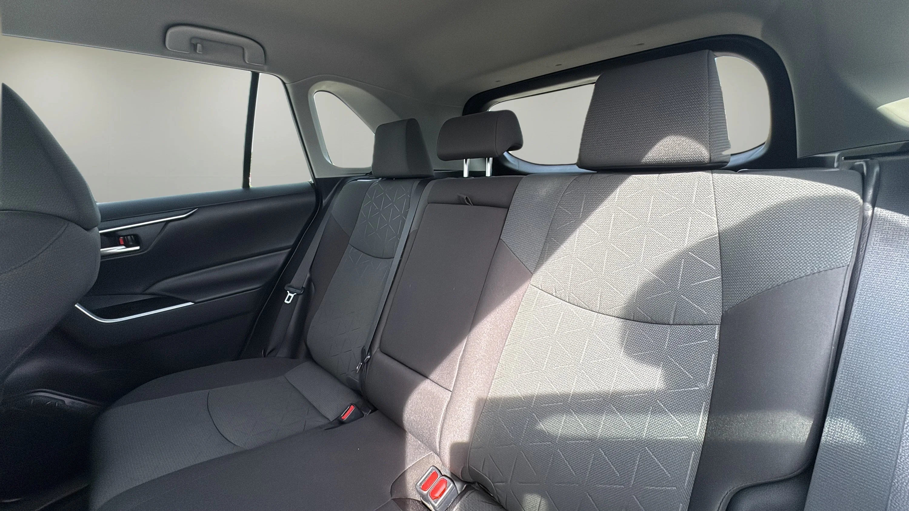 Used 2023 Ice Cap Toyota XLE image 13
