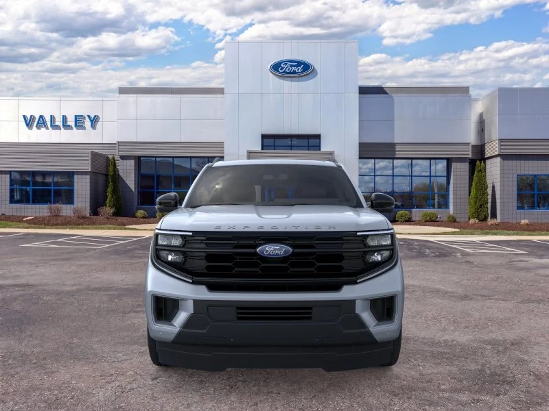 New 2026 Glacier Gray Metallic Tri-Coat Ford Active image 79