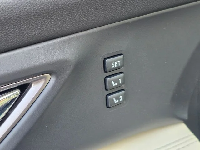 New 2026 CRYSTAL BLACK SILICA Subaru Limited 7-Passenger image 28