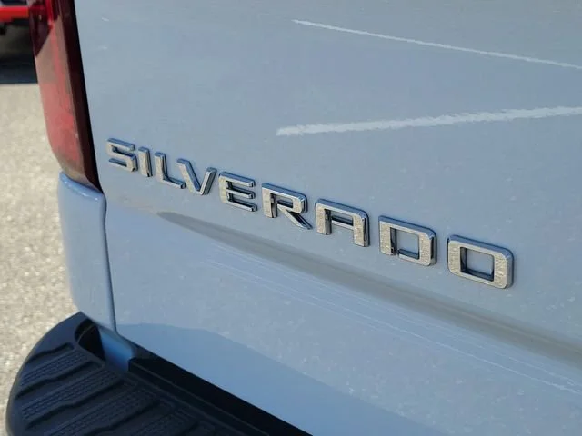 2024 Chevrolet Silverado 1500 LTZ - Photo 9