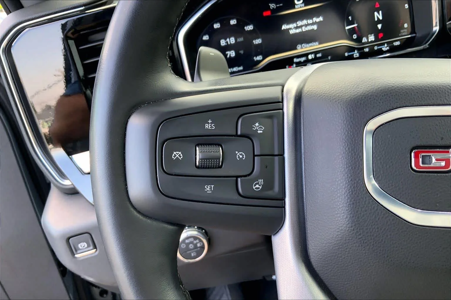 Used 2025 Sterling Metallic GMC Elevation image 21