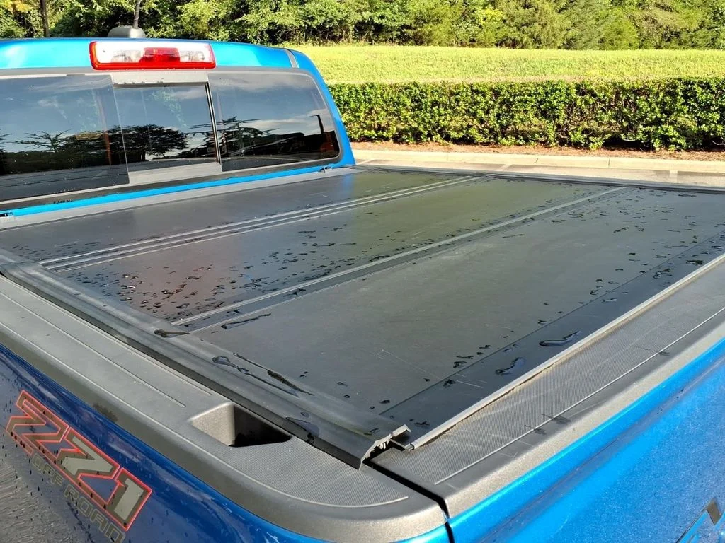 Used 2022 Blue Chevrolet Z71 image 31