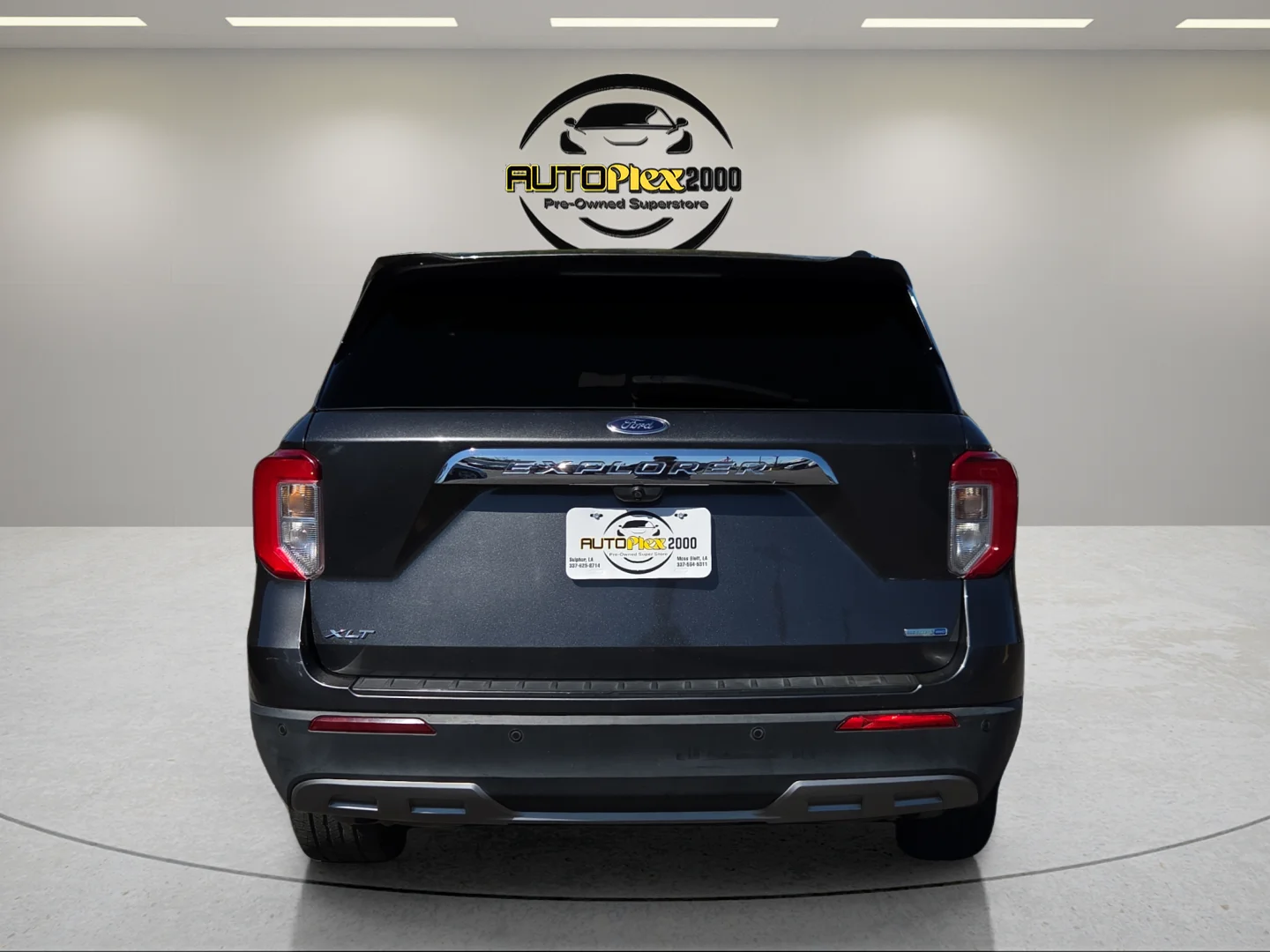 Used 2020 Gray Ford XLT image 6