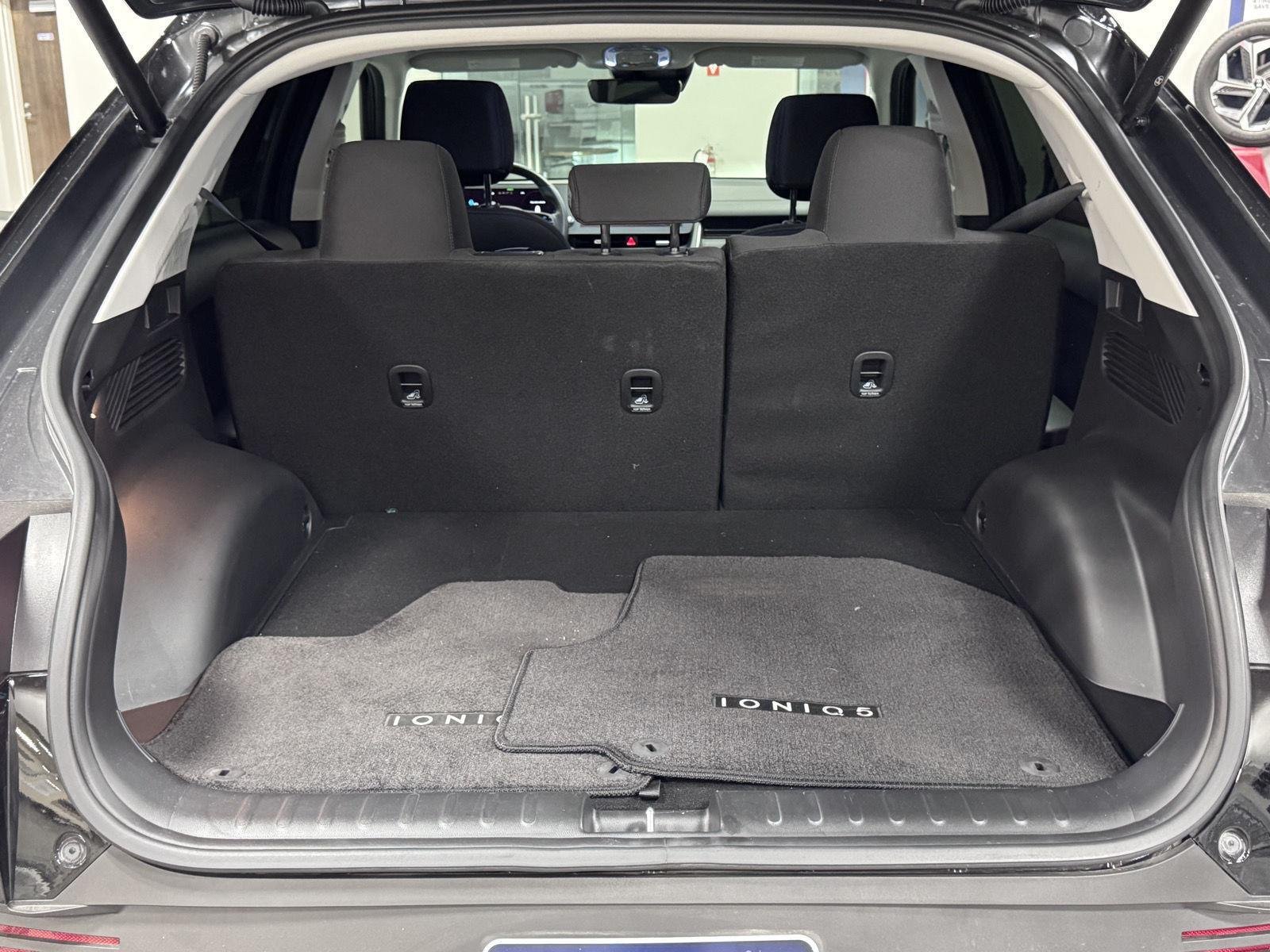 Certified Used 2024 Abyss Black Hyundai SEL image 19
