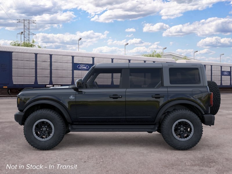 New 2026 Shadow Black Ford Outer Banks® image 4