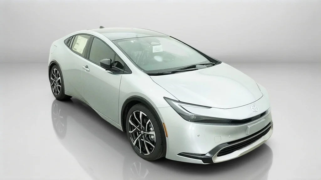 New 2027 Cutting Edge Toyota XSE Premium image 5
