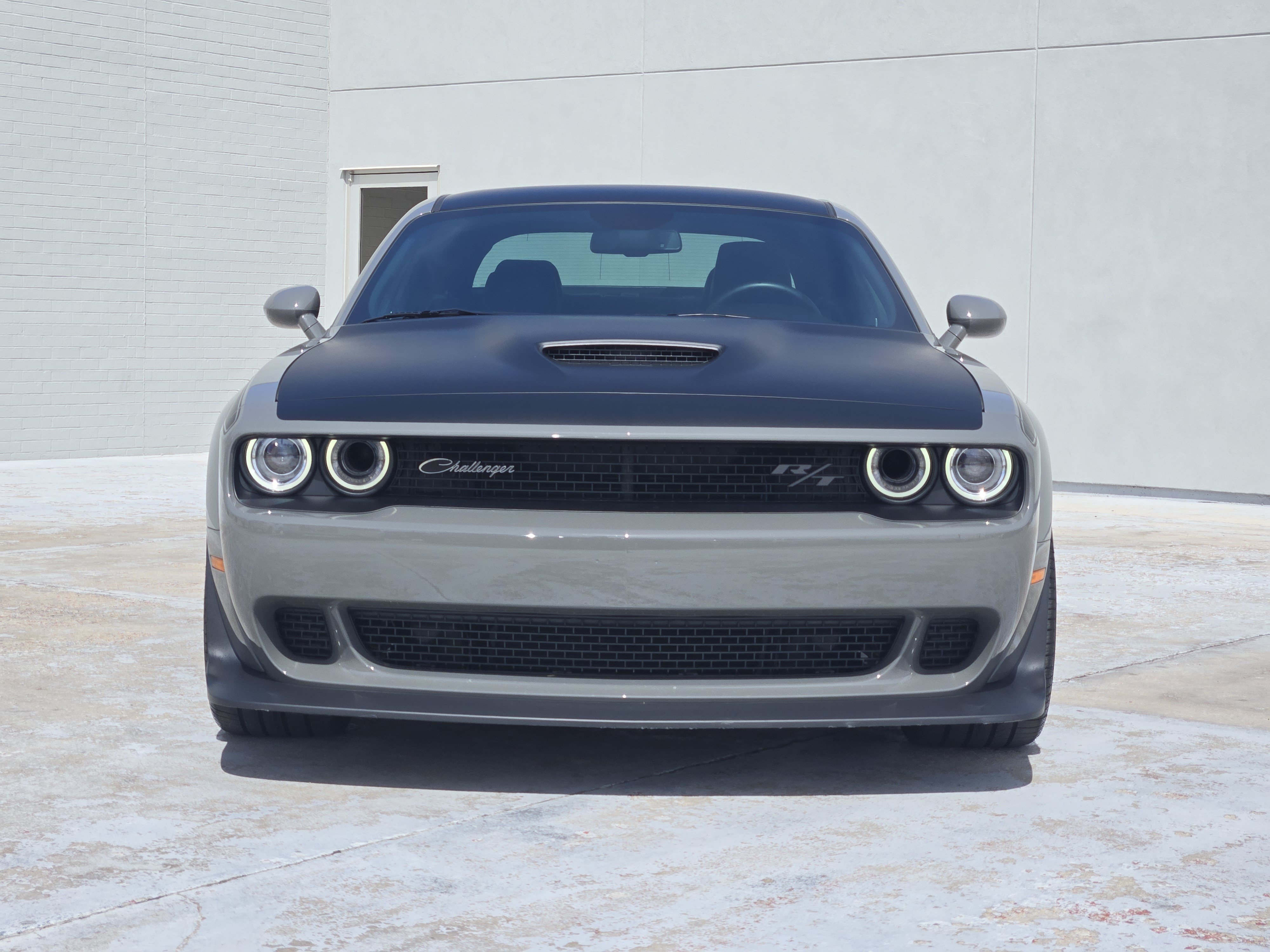 Used 2023 Destroyer Gray Clearcoat Dodge R/T Scat Pack Widebody image 3