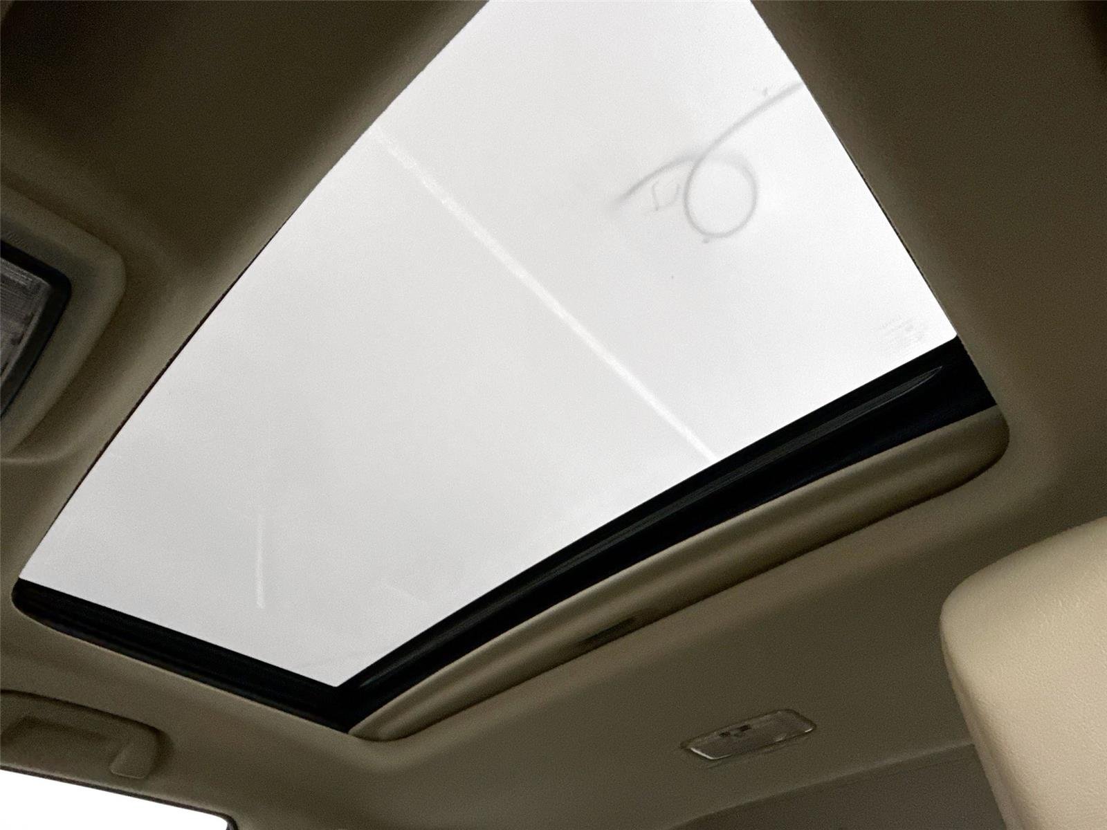 Certified Used 2024 Wind Chill Pearl Toyota Limited image 6