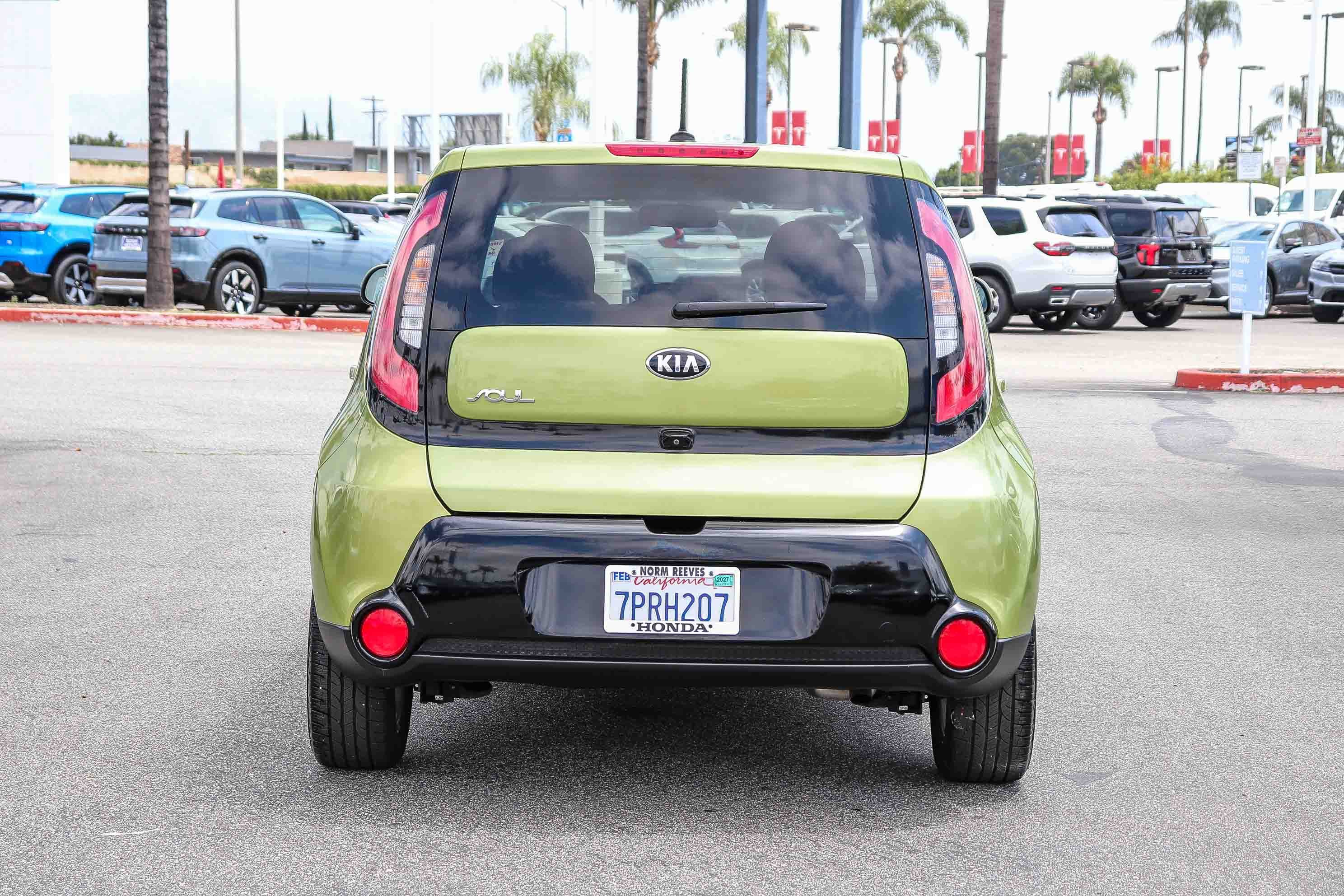 Used 2016 Alien II Kia + image 12