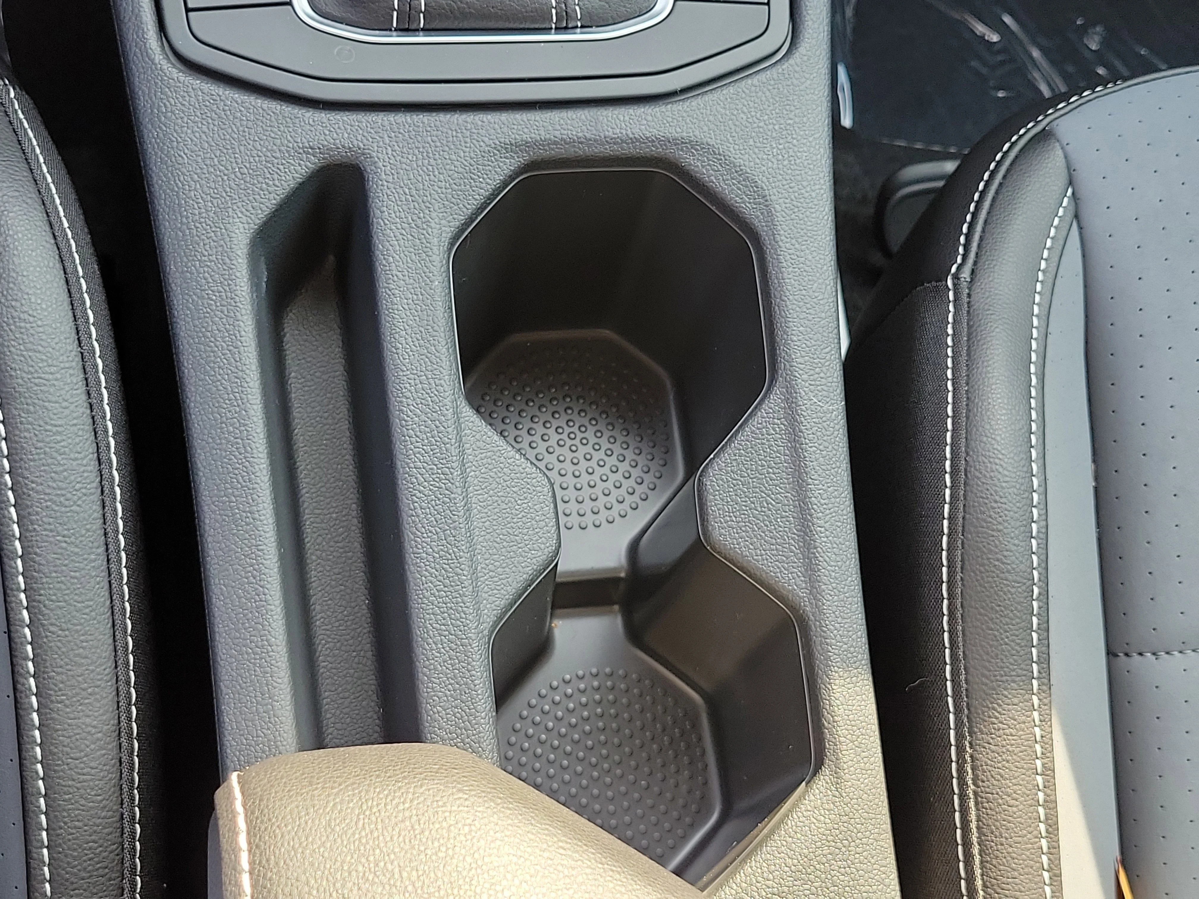 2026 Volkswagen Jetta SE - Photo 31