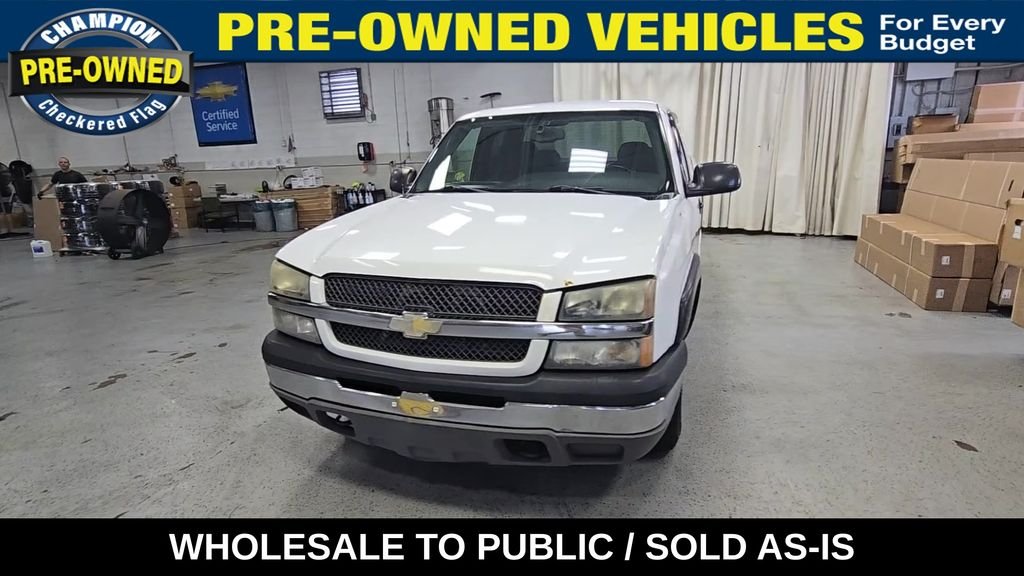 Used 2004 Summit White Chevrolet LS image 3