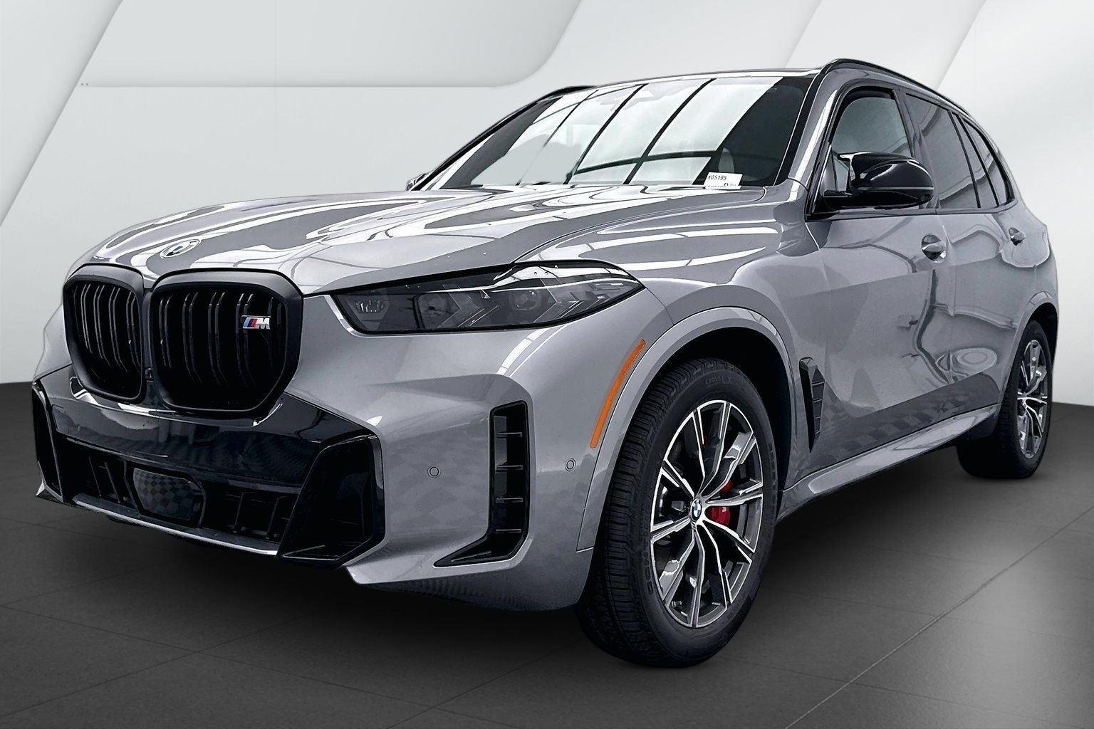 New 2026 Skyscraper Grey Metallic BMW M60i image 3