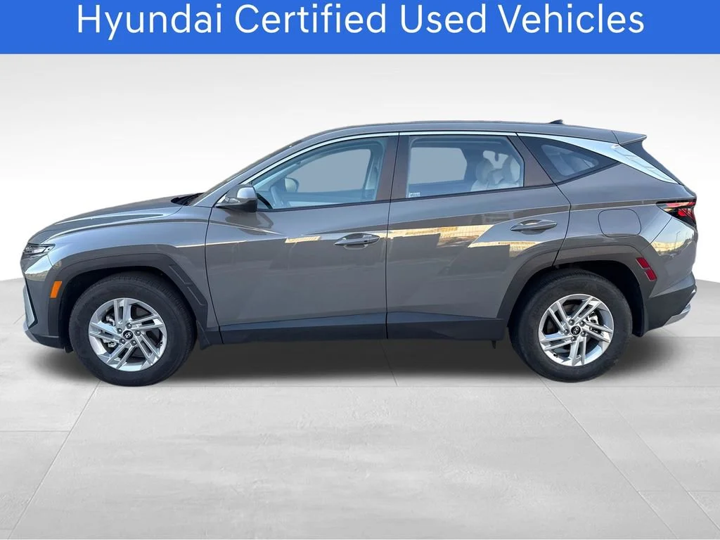 Certified Pre-Owned 2025 Hyundai Tucson SE