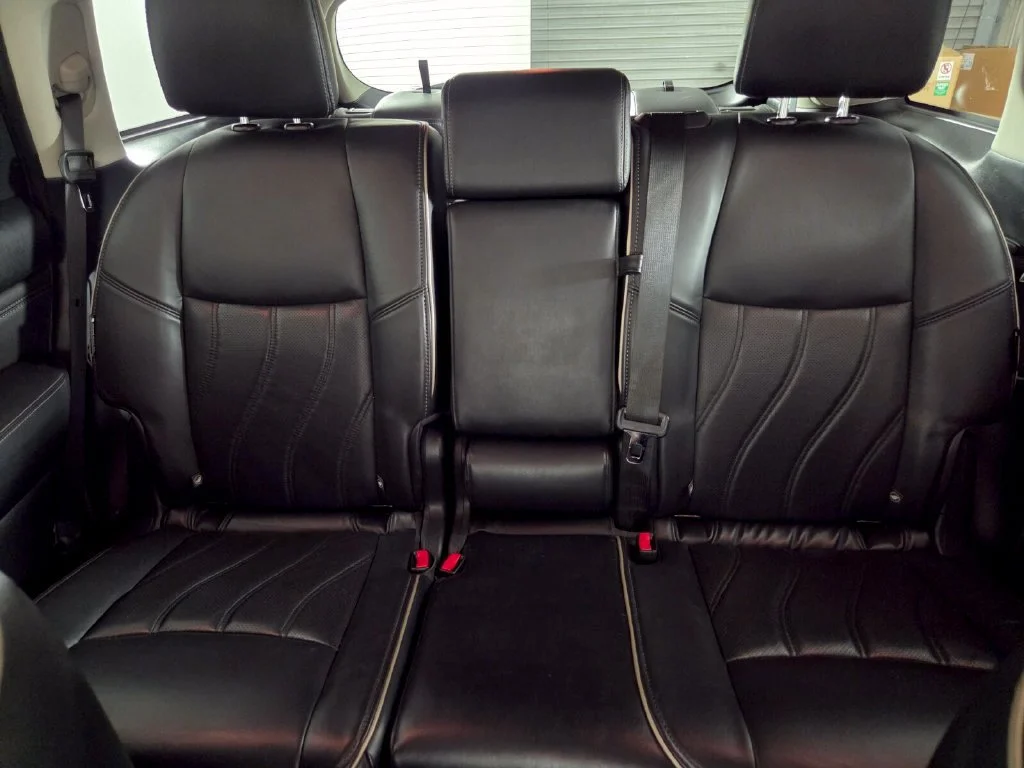 Used 2019 Liquid Platinum INFINITI LUXE image 21