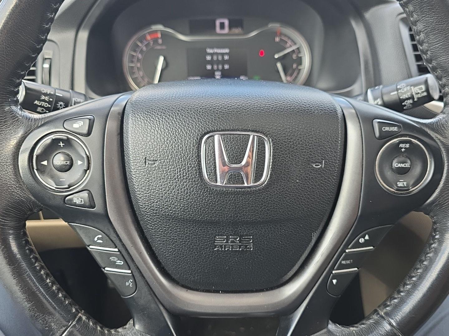 Used 2017 White Diamond Pearl Honda EX-L image 15