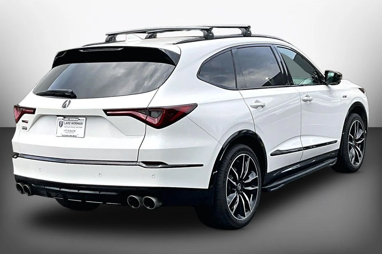 Used 2023  Acura Type S w/Advance Package image 8