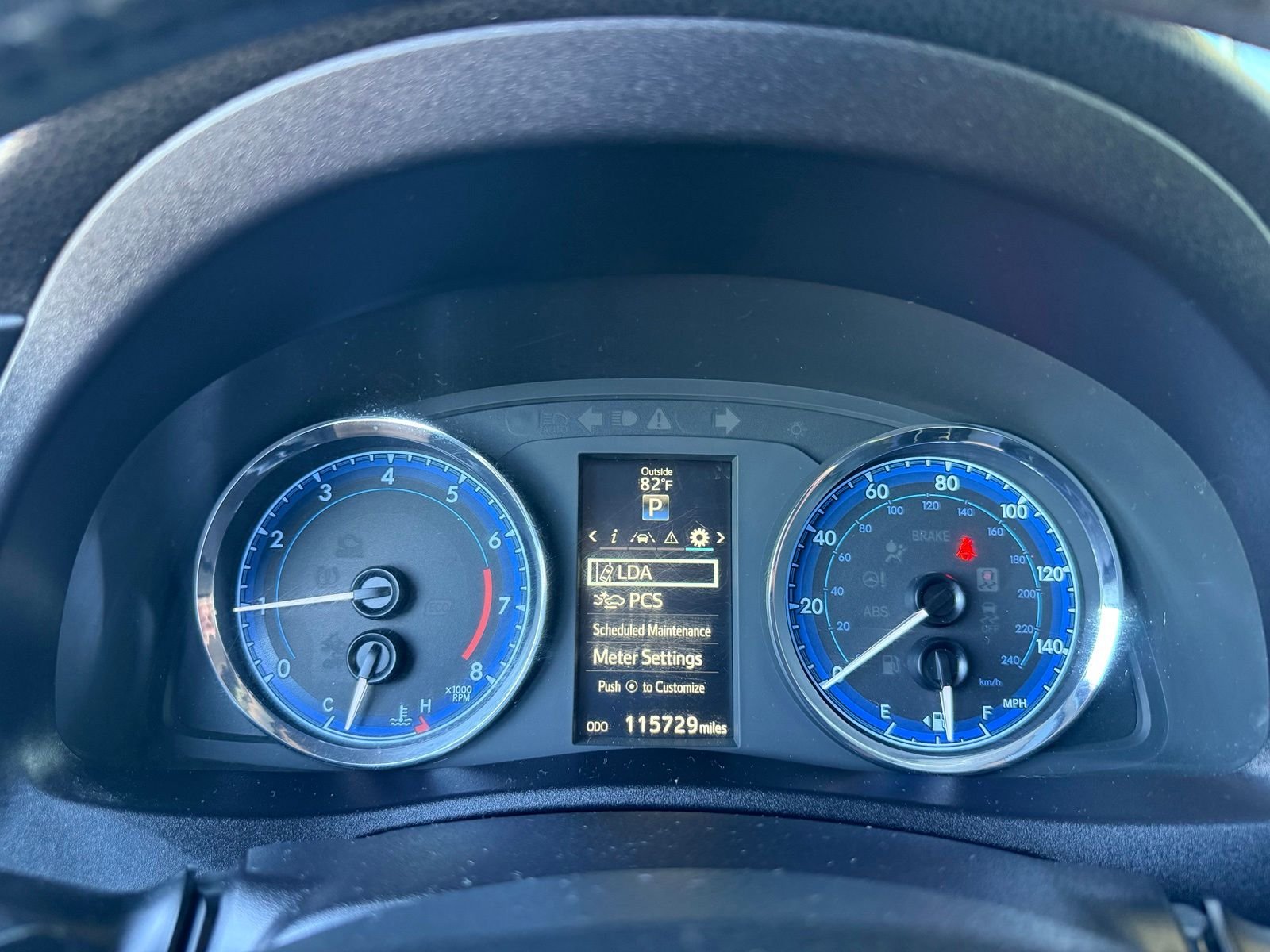 Used 2018 Blue Toyota SE image 15
