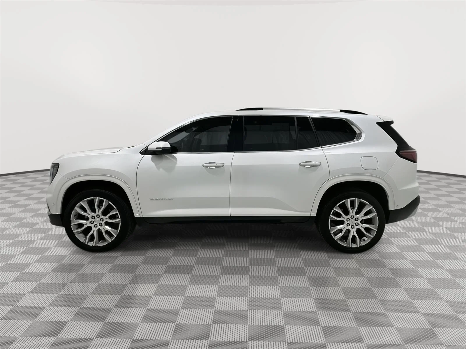 Used 2025 GMC Acadia Denali with VIN 1GKENRRS0SJ229019 for sale in Alexandria, Minnesota