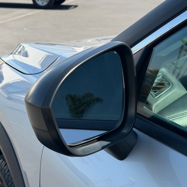 Used 2024 Silver Nissan S image 10
