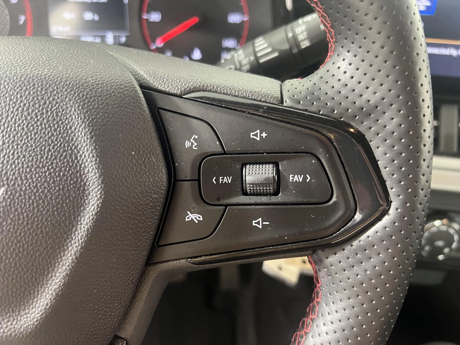Used 2024 Crimson Metallic Chevrolet 1RS image 15