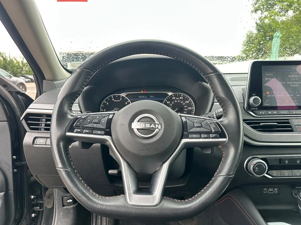Used 2024 Black Nissan 2.5 SR image 17