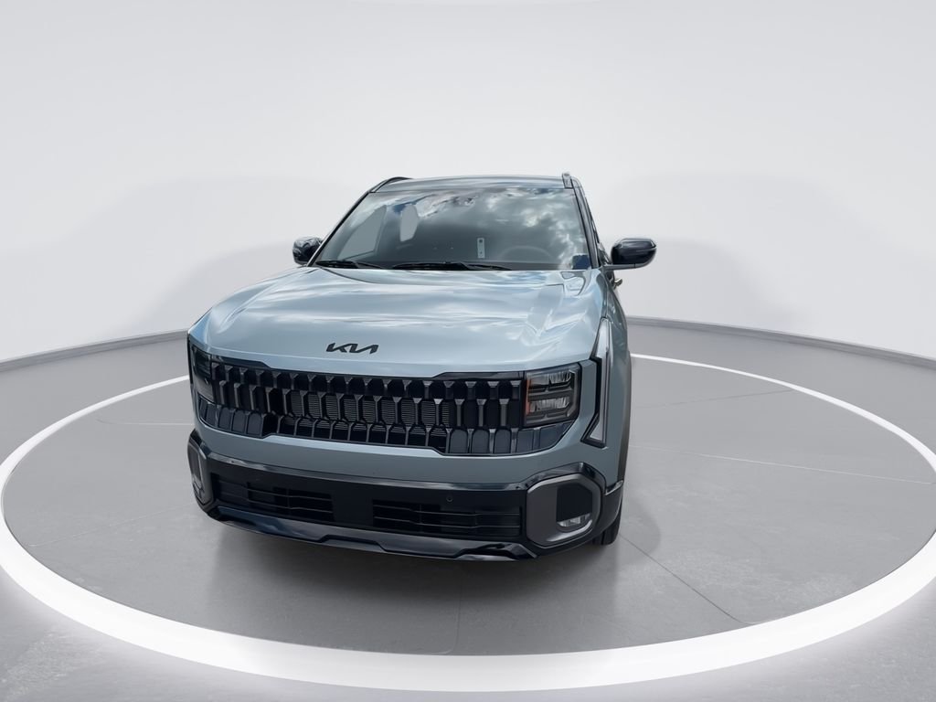 New 2027 Green Kia X-Line image 3