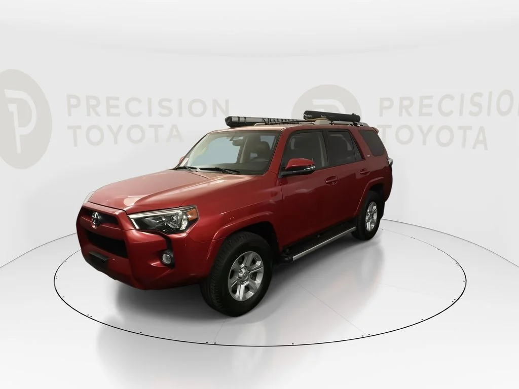 Used 2016 Barcelona Red Metallic Toyota SR5 Premium image 9