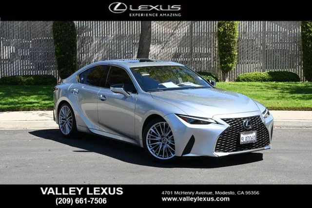 2024 Lexus IS 300