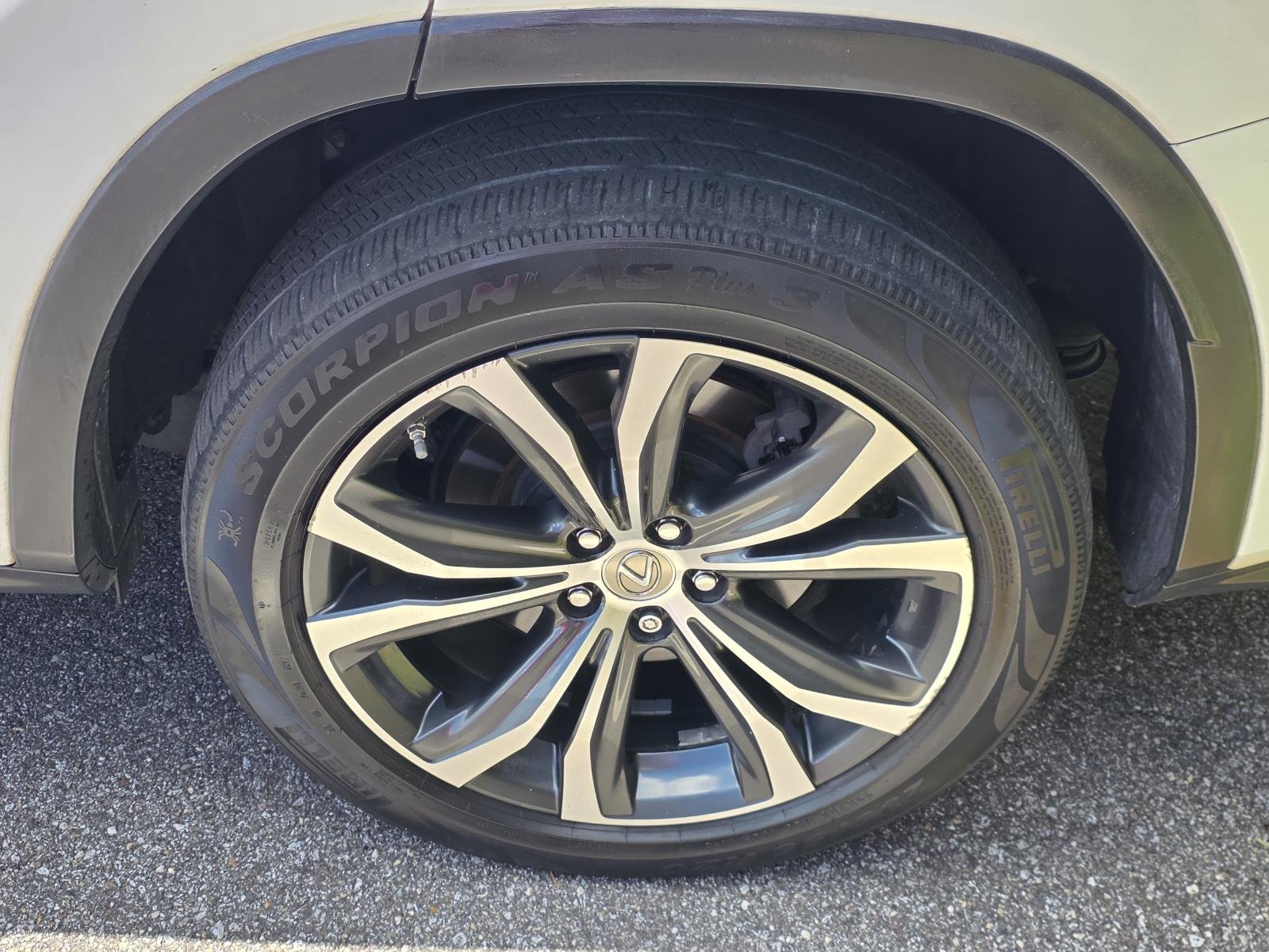 Used 2016 White Pearl Lexus 350 image 15